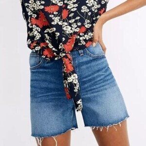 Madewell The Perfect Jean Short in Ullman Wash Size 23